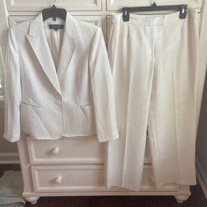 Kasper Cream Suit Set (12P)